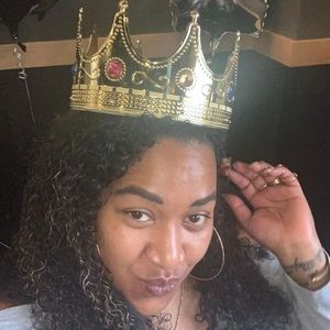 Meet your Posher, Enjoli